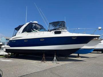 2004 Cruisers Yachts 370 Express