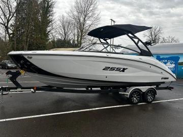 2024 Yamaha Marine 255XD